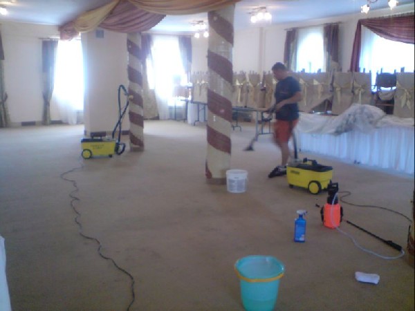 Pranie Dywanów, Czyszczenie Mebli Skórzanych. 2