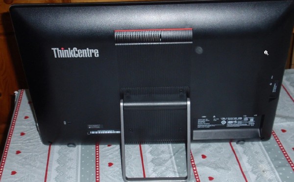 Komputer Lenovo Thinkcentre  E63z 2